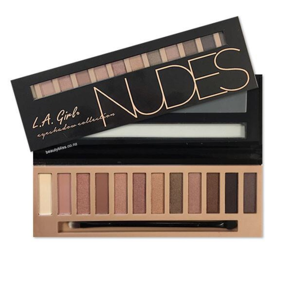 Eyeshadow palette